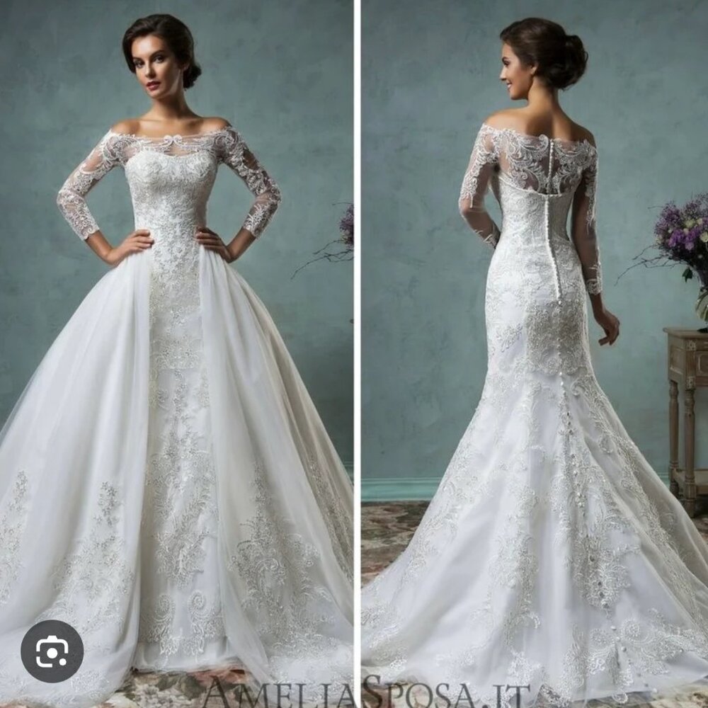 Amelia Sposa Celeste wedding dress